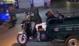 杭州三轮车爆料视频最新,揭秘城市交通乱象背后的真相